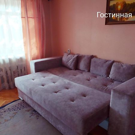Apartment On Oktyabrskaya 105 Bobruisk Exterior foto